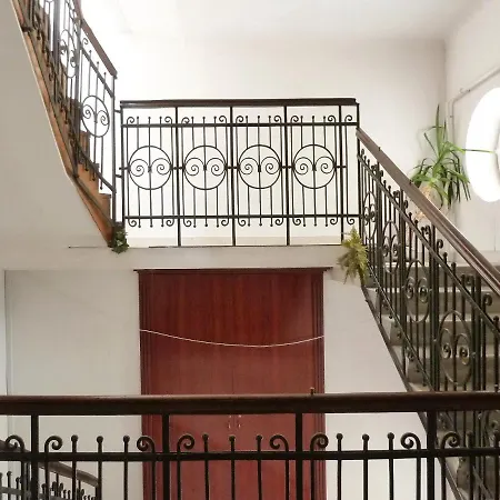 Central Apartment Апартаменты *