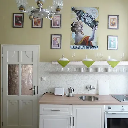 Central Apartment Lägenhet Veszprém