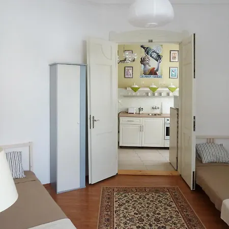 Central Apartment Διαμέρισμα *