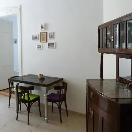 Central Apartment Διαμέρισμα *