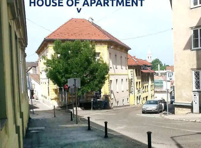 Central Apartment Daire