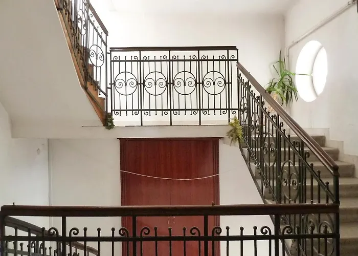 Central Apartment Daire *