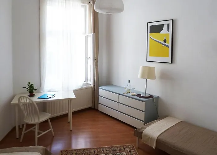 Central Apartment * 维斯普雷姆