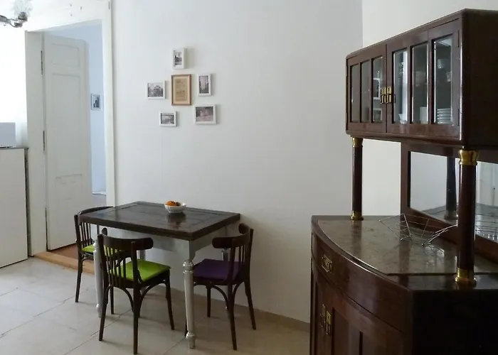 Central Apartment Daire *